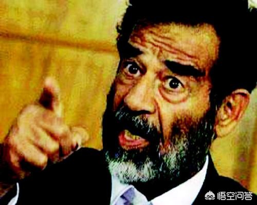 伊拉克人看阅兵落泪
