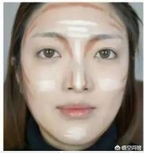 眼小脸长化妆技巧
