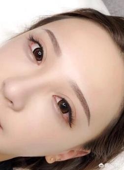 男生韩版化妆技巧

