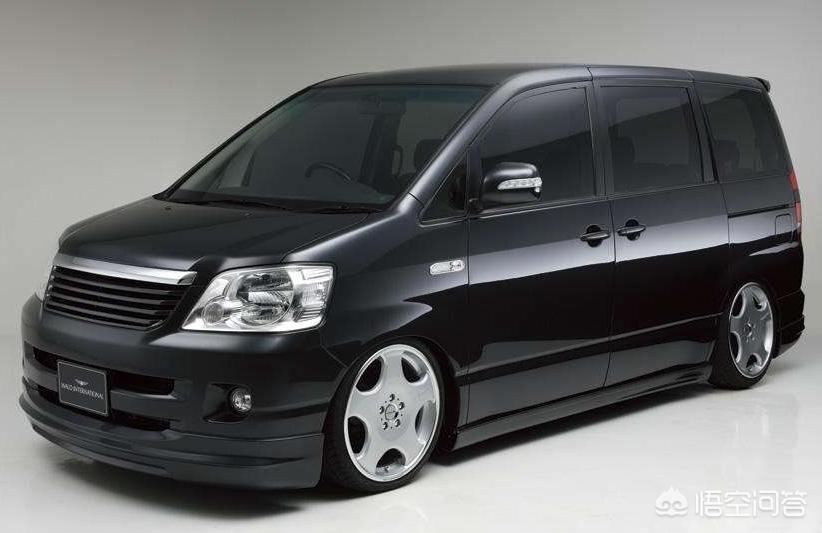 宝马mpv