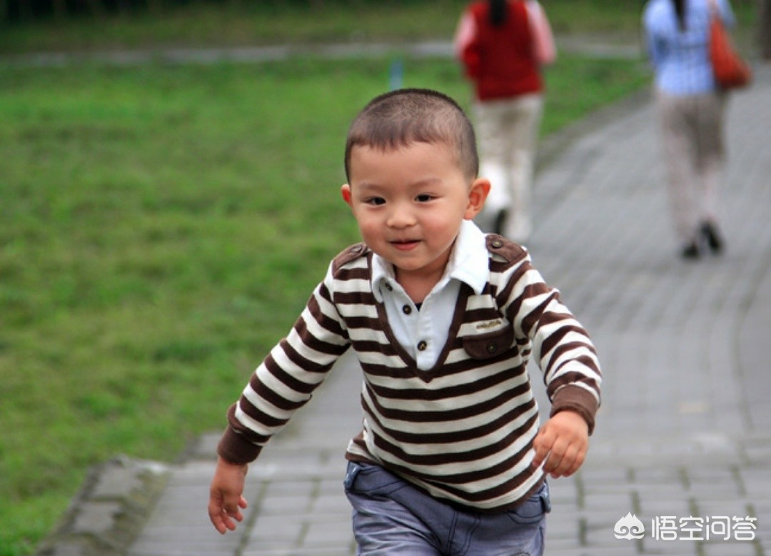 相机af（相机中的AF是什么意思？）