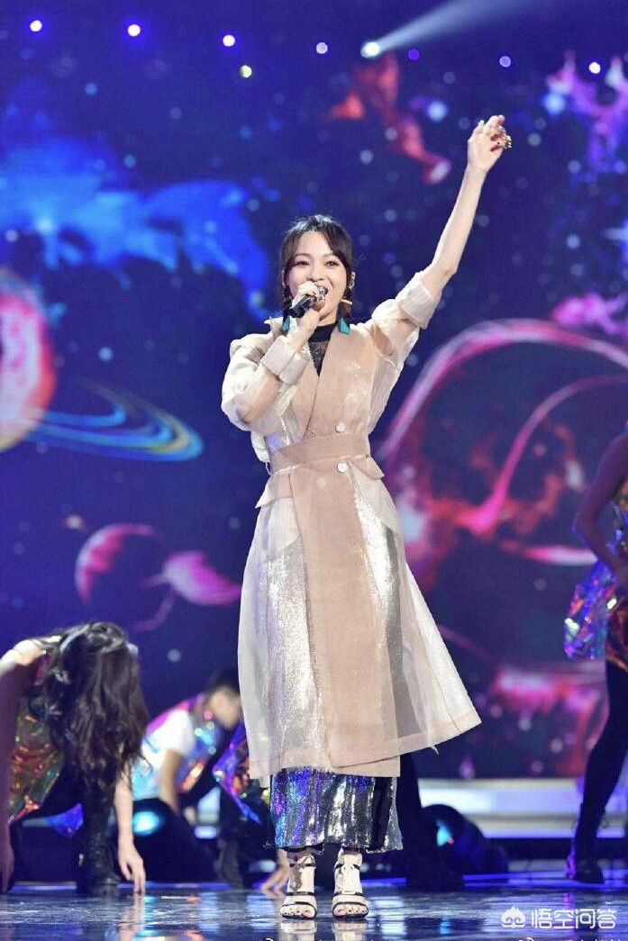 网上怎么看跨年晚会直播呢？：直播跨年晚会