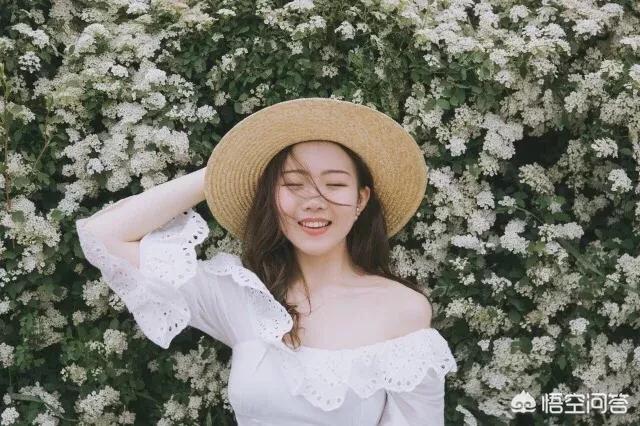 美妆好物推荐博主直播
