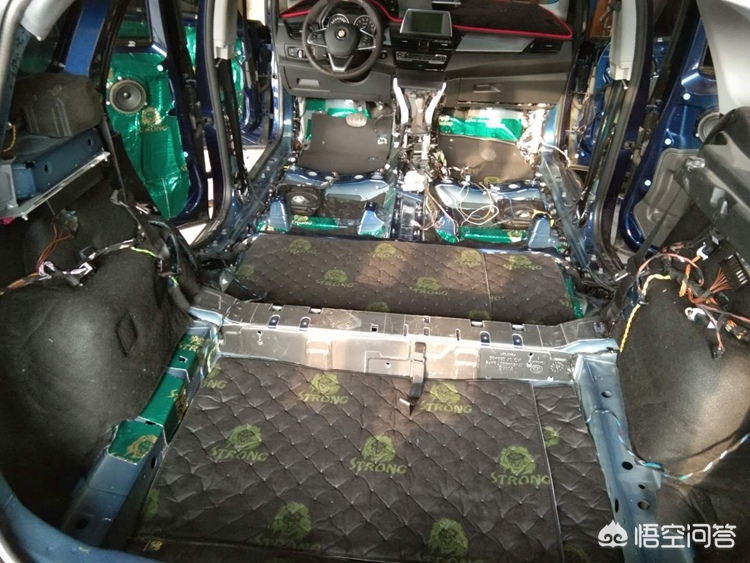 宝马 220
