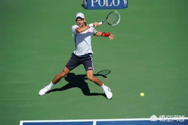 羽毛球单打与双打在技术和战术上有何区别?哪些单打的技术可以运用到双打上? 羽毛球单打与双打在技术和战术上有何区别?哪些单打的技术可以运用到双打上?