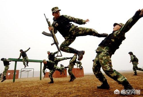 健身房教练被掌掴