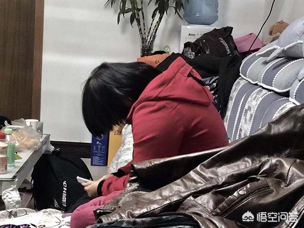 杀3人凶手精神分裂（少女失踪6年被找到时已生3孩并精神分裂，谁该负责。你怎么看？）