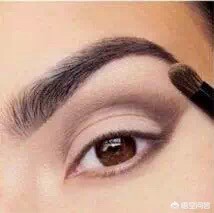 美妆好物推荐精致眼妆
