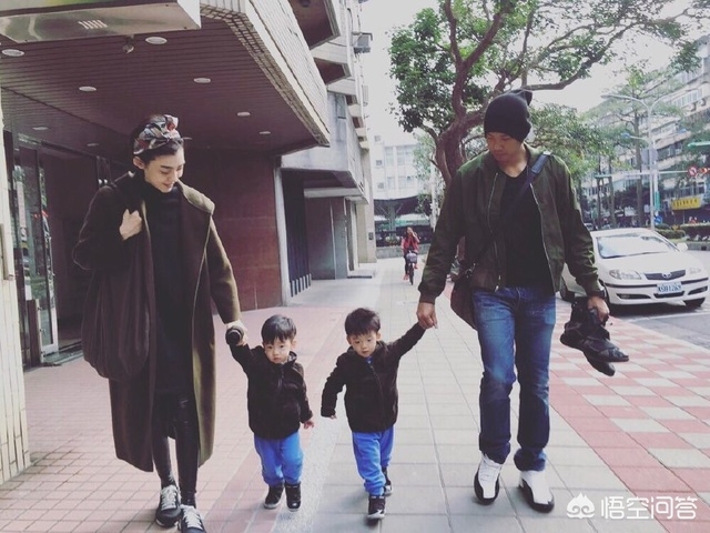 双胞胎美妆好物姐妹
