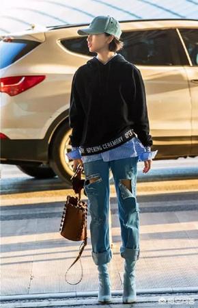 女明星运动装搭配,乔欣陈瑶唐嫣都是高个子女明星,身高170+如何穿搭?