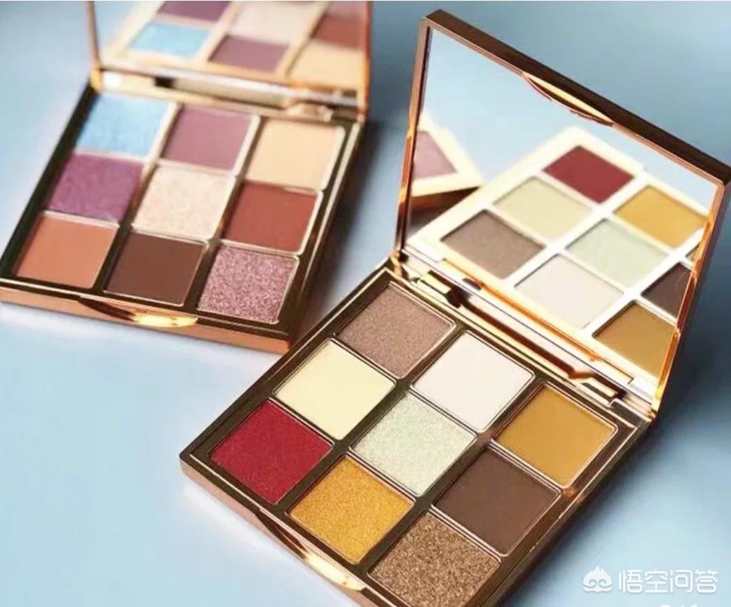 好物分享美妆博主眼影盘
