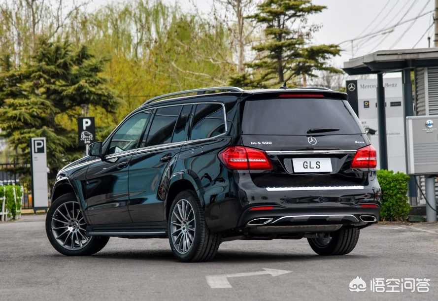 奔驰gls400