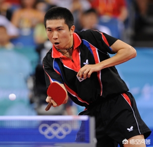 打乒乓球时对方连续压我反手,我想反手加力推但总是发不出力量来该怎么办? 打乒乓球时对方连续压我反手,我想反手加力推但总是发不出力量来该怎么办?