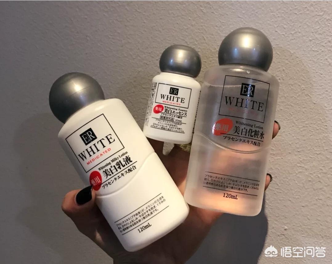 网红同款美妆好物图片
