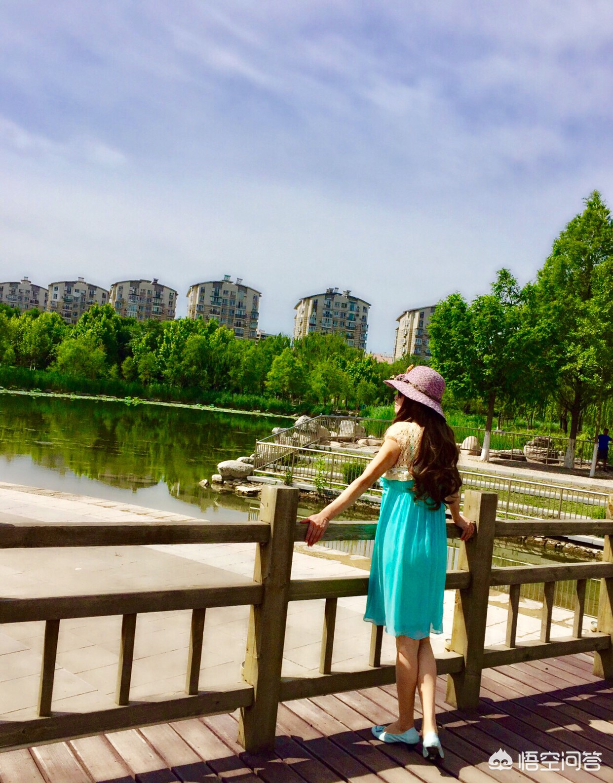 [广场舞图片]最火最简单广场舞有哪些？