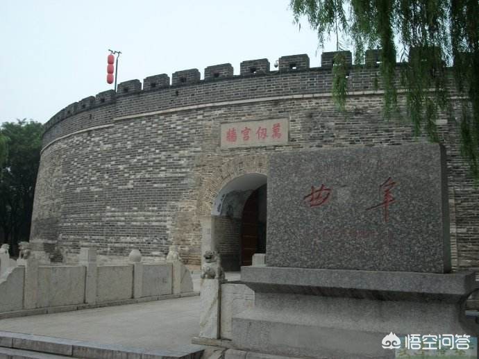 泰安市和大连市哪个大