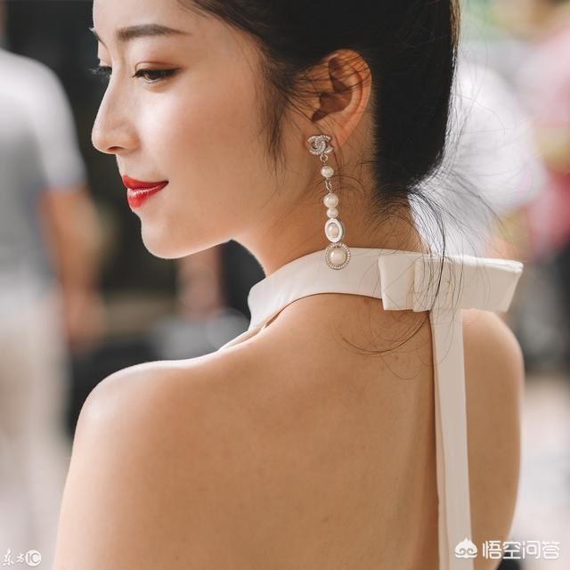 [怎么才能让]怎么才能让自己变的乐观，开朗，没有烦恼？