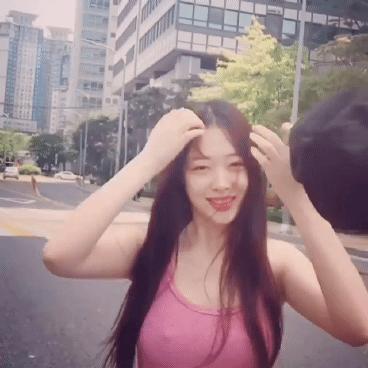 密桃女孩，***女孩电视剧***观看
