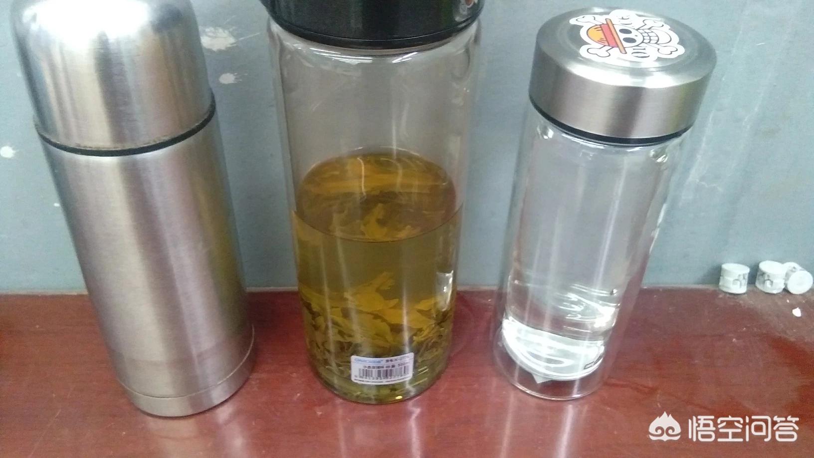 秦都区：自来水管流“黑水”，曝光后一夜变清了, 你怎么看？：居民家自来水流黑水
