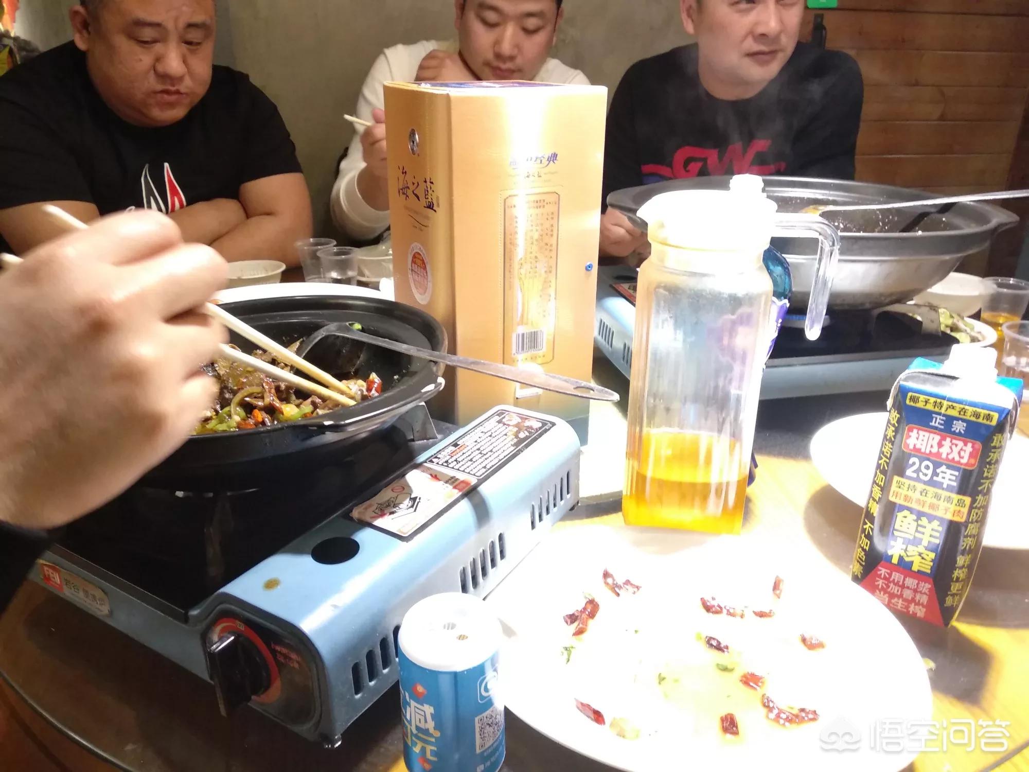 晒美食（你的朋友圈有天天晒美食的么？你对他们怎么看？）