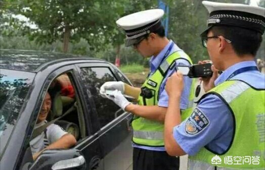 消防员高速救40多人