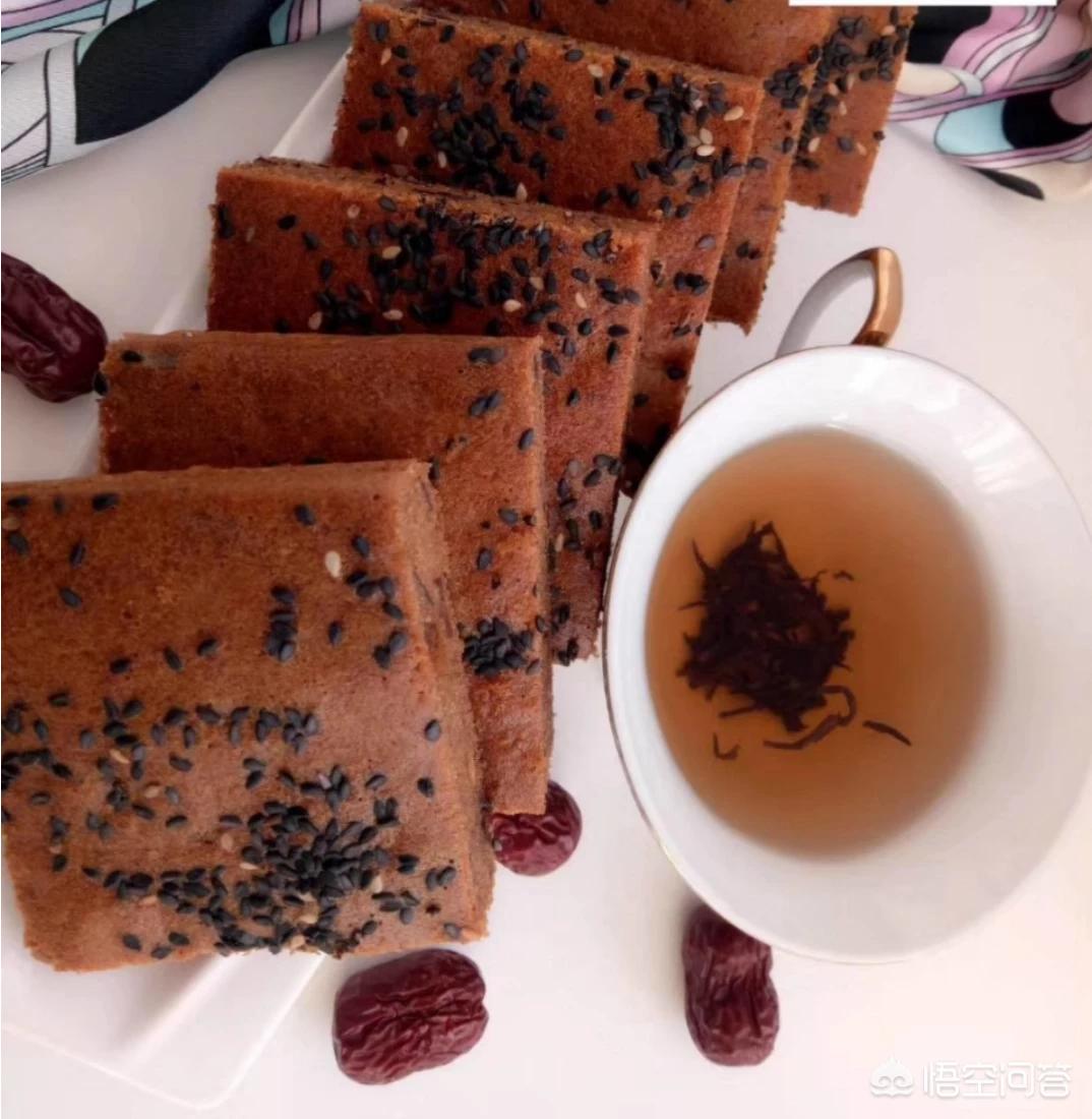蛋糕店烤箱出现袜子！你怎么看？