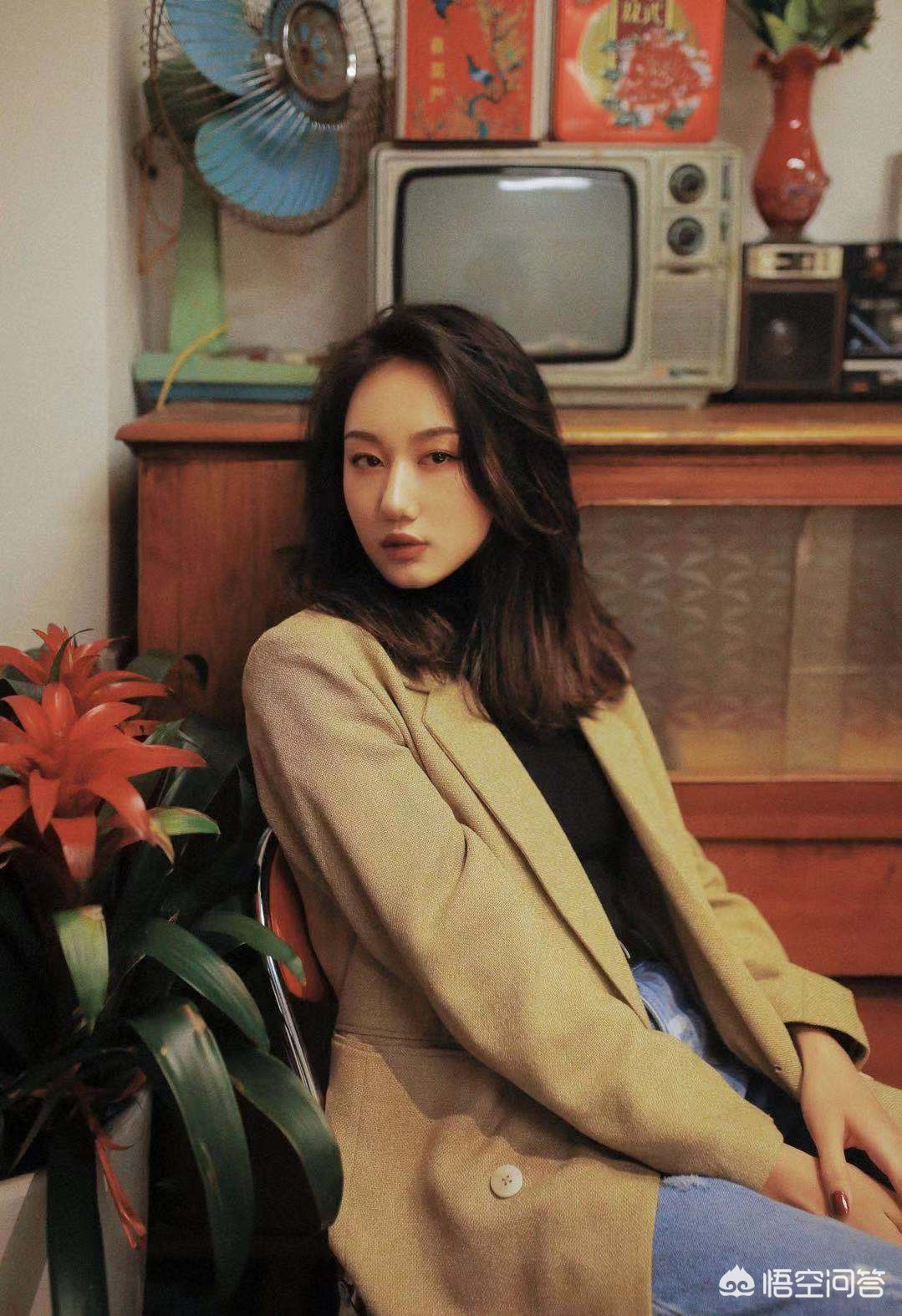 美妆好物发型
