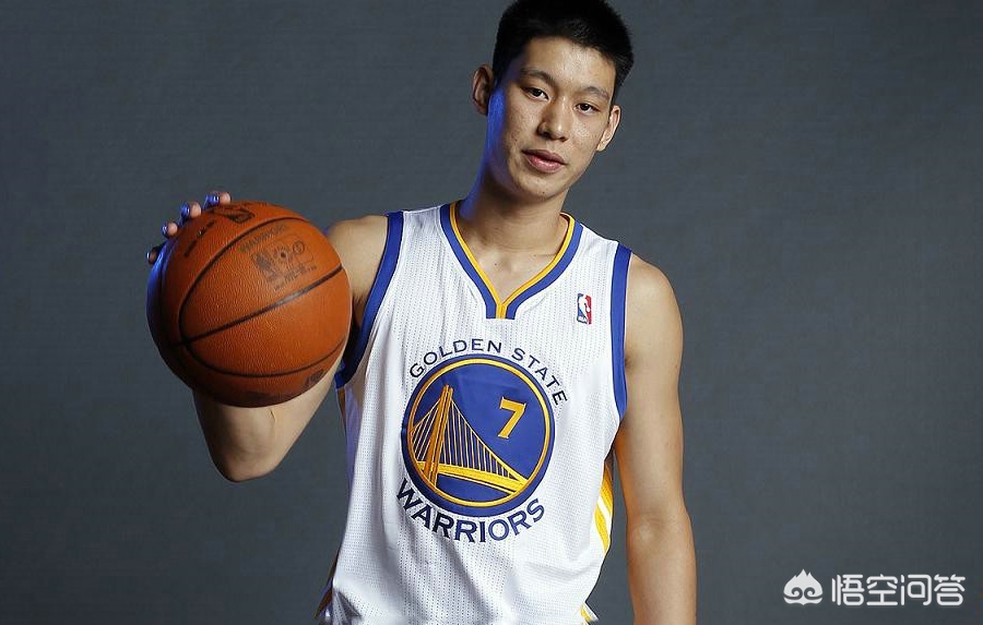 林书豪：赛季初曾考虑过退役！以林书豪现在的身体条件，他还能在NBA坚持几个赛季？：林书豪宣布退役