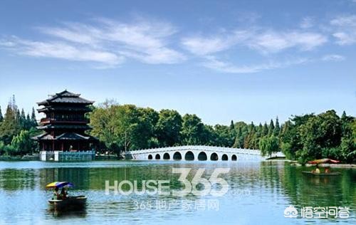 济南、合肥与成都相比，只论宜居环境，你认为哪里更好？