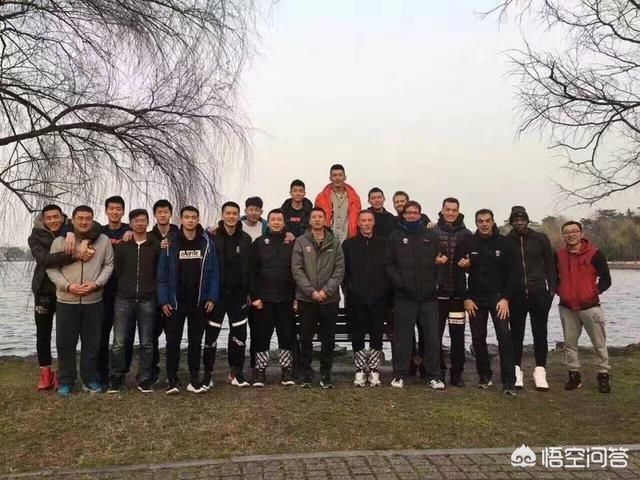 福建队教练待遇怎么样