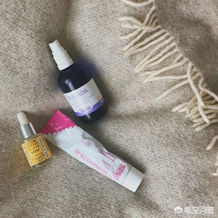 化妆学校的化妆技巧
