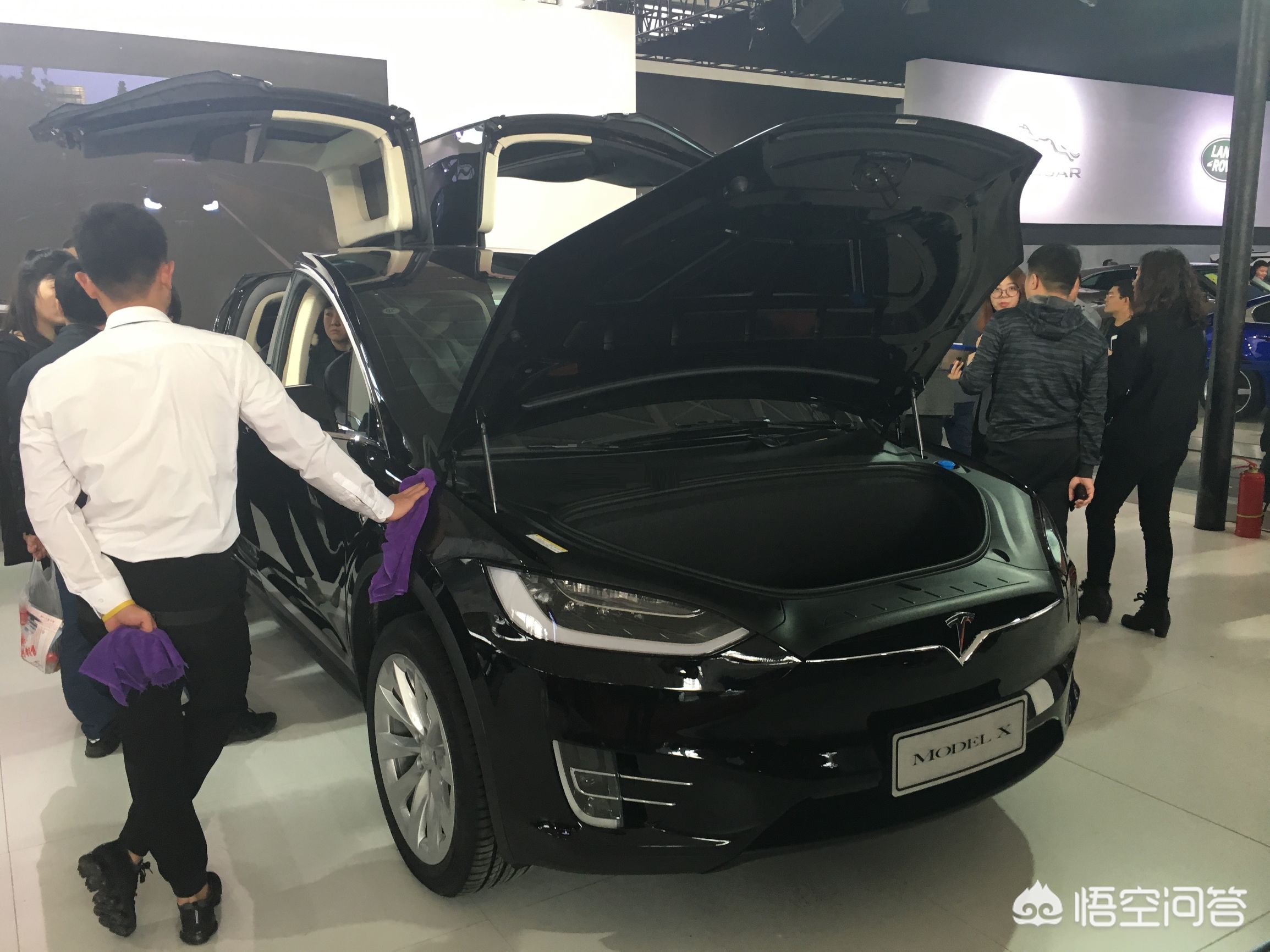 电动遥控直升飞机怎么操作？：电动直升机