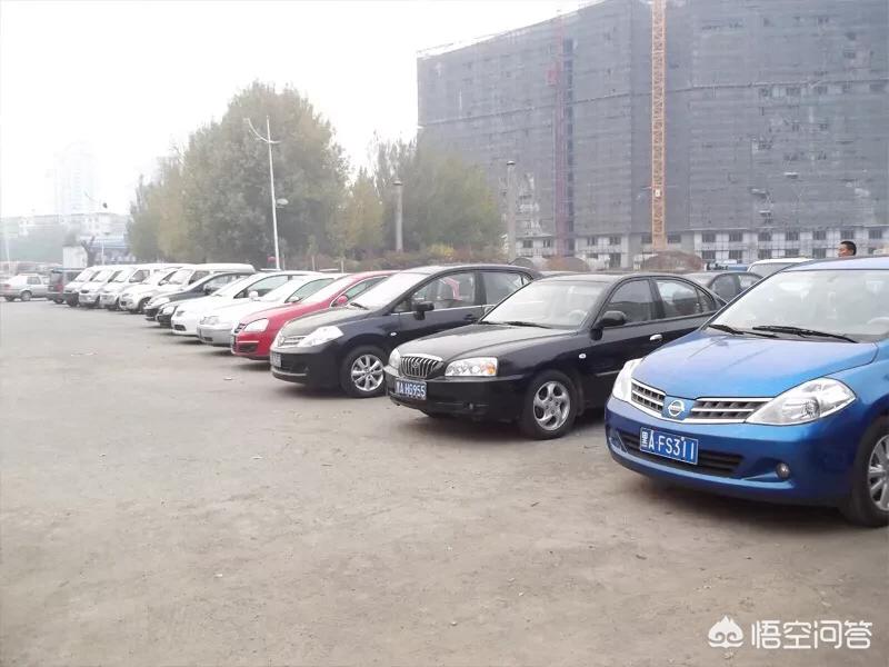 2万的二手车