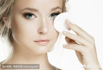 防衰老化妆技巧图片
