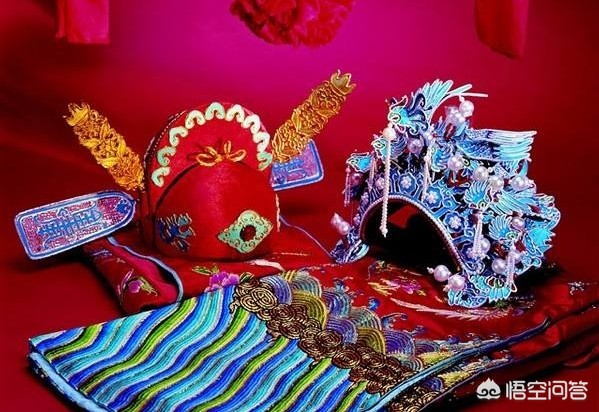 龙摄影婚纱店价格表，龙摄影婚纱照价格