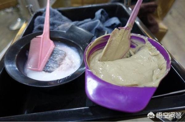 美妆博主街头推荐好物
