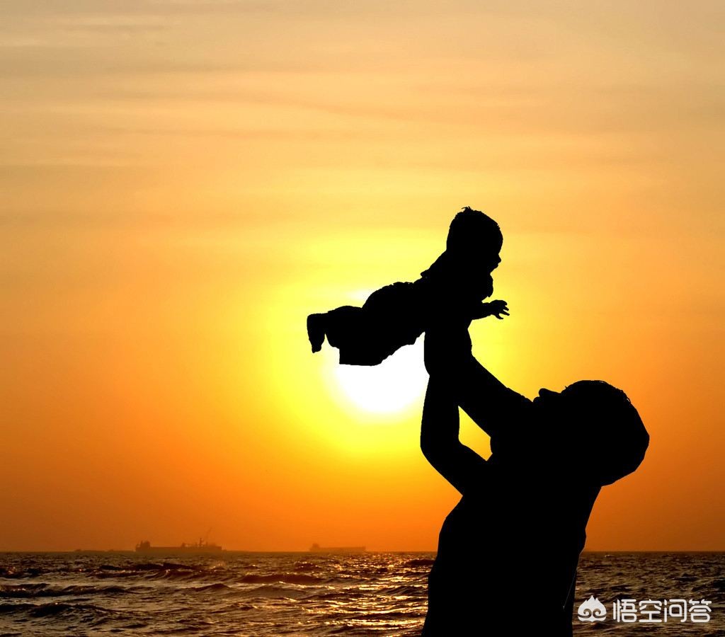 腿有点残疾可以送外卖吗？：残疾小哥背桶送外卖