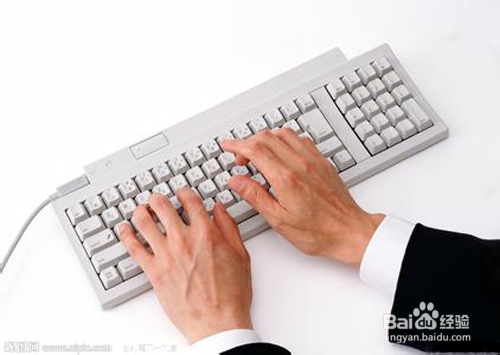 [如何提高打字速度]打字的速度总是不够快，一天练多少个小时才能提高速度啊？