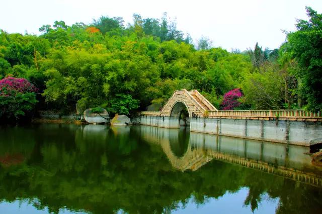 鼓浪屿婚纱摄影价格，鼓浪屿婚纱摄影价格表