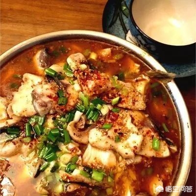 海外生活挣钱买美食，海外卖什么好