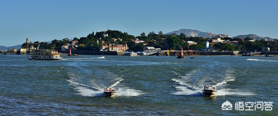 福建厦门与山东青岛，两者论城市发展，你觉得谁更好？