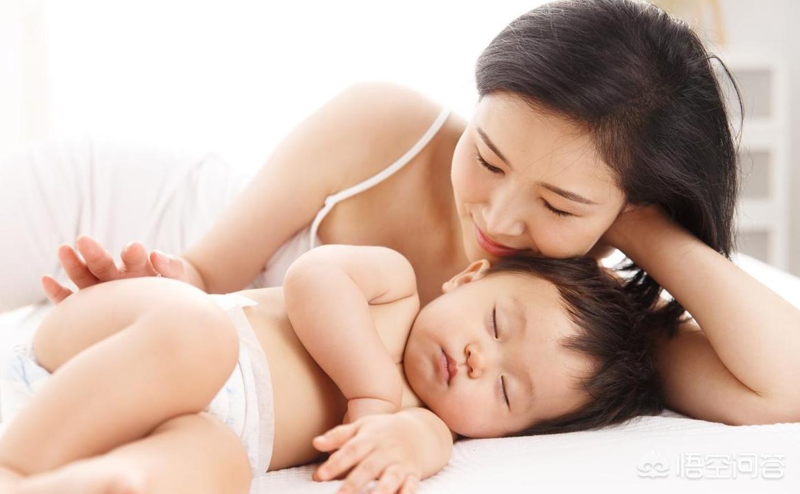 新生儿多久可以游泳？满月的宝宝可以吗？