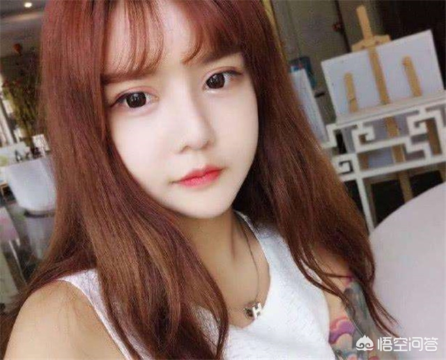 [韩安冉又又又离婚]一个星期前结婚的，现在却离婚，网红韩安冉老公聊天记录曝光，是炒作还是真的，你怎么看？