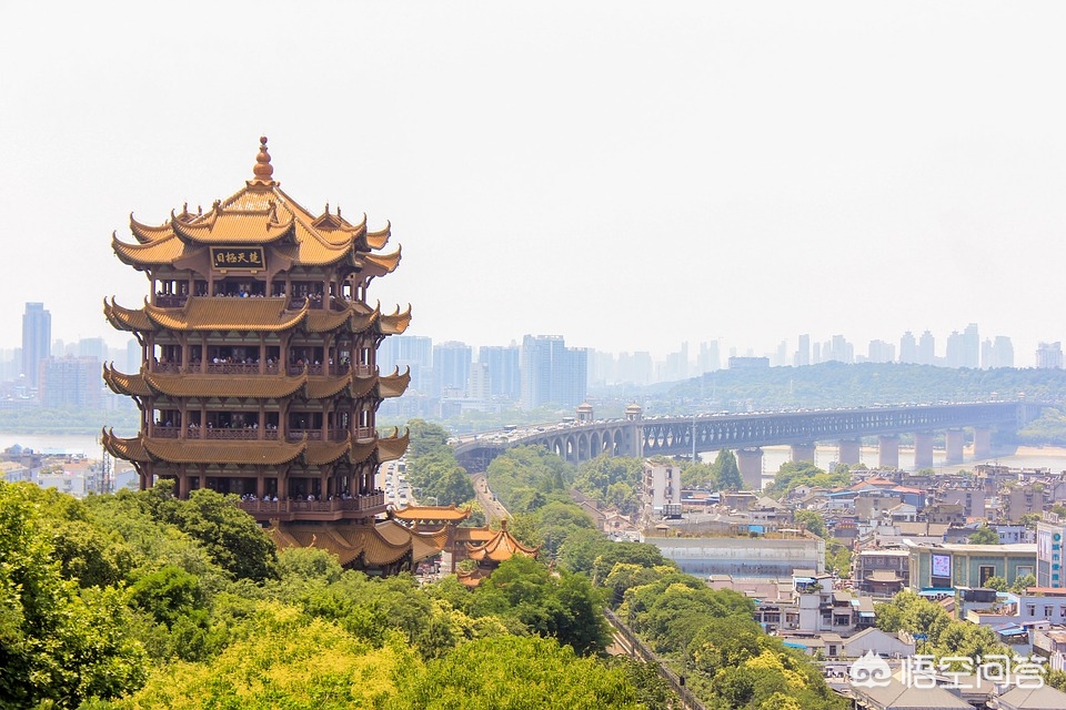 苏州市和武汉市哪个市大