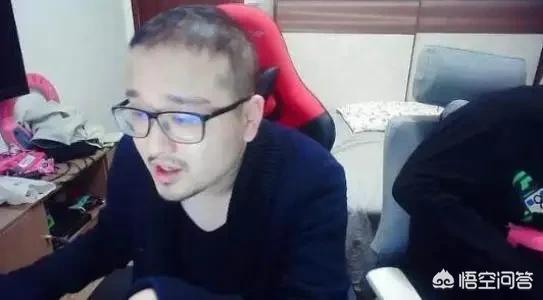 lol笑笑分析赛事（笑笑获得了什么比赛第一名？）