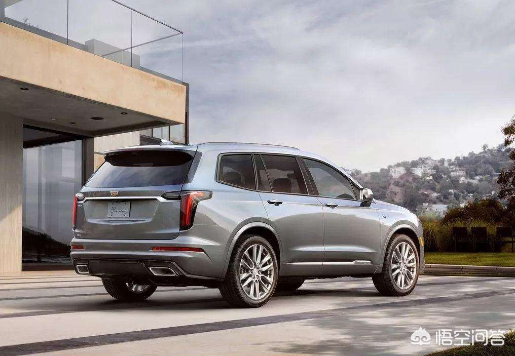 凯迪拉克商务车6座