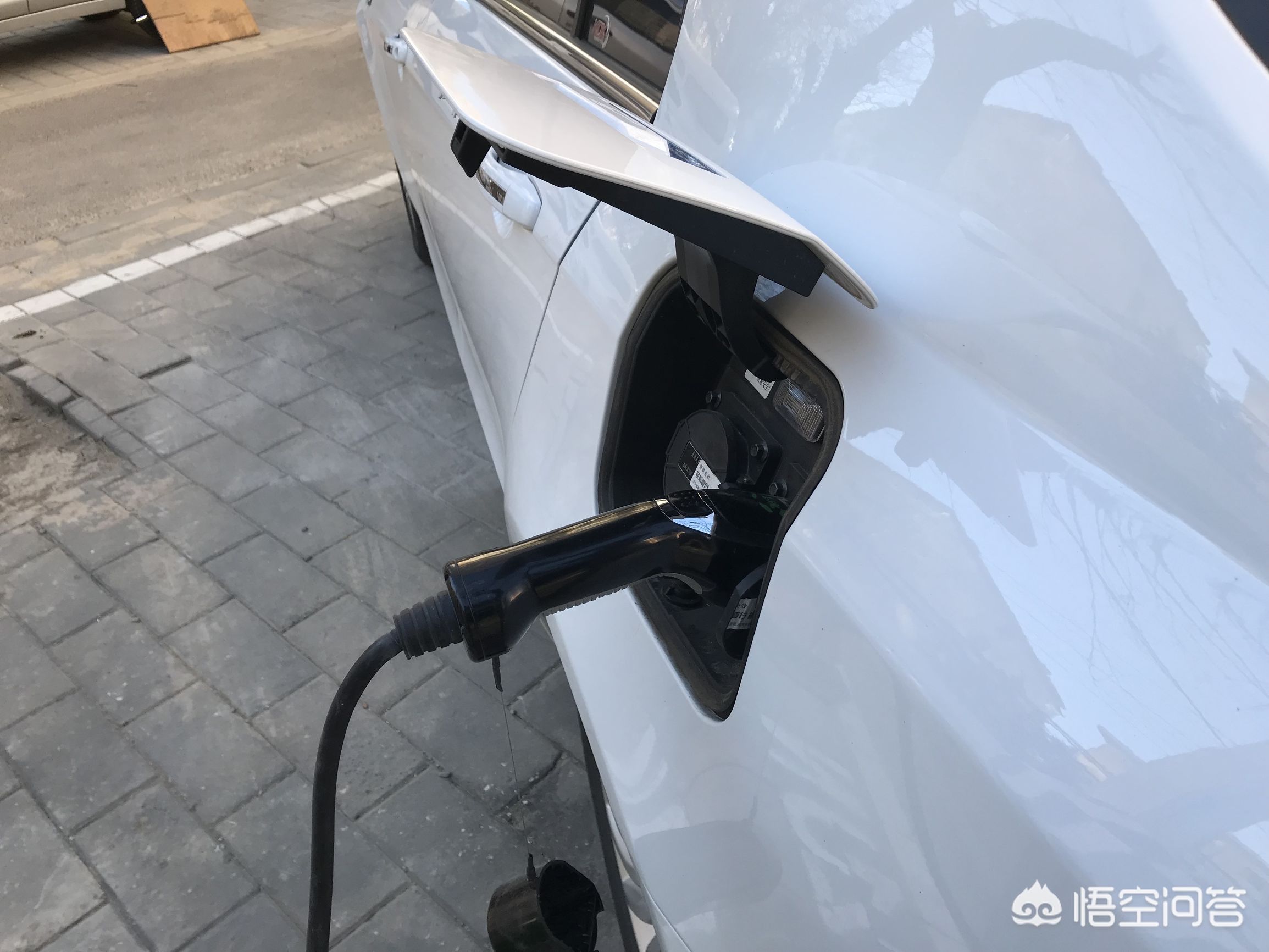 混动车新能源汽车，混动车新能源汽车有哪些
