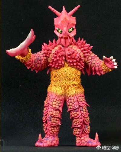 艾斯奥特曼里由四只超兽合成来的超兽王,在奥特曼系列的怪兽中能排到前五吗? 艾斯奥特曼里由四只超兽合成来的超兽王,在奥特曼系列的怪兽中能排到前五吗?