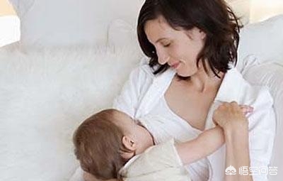 操嘴（如何判断宝宝是否胀气，如何处理？）