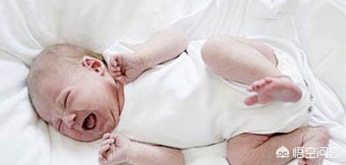操嘴(如何判断宝宝是否胀气,如何处理?) 操嘴(如何判断宝宝是否胀气,如何处理?)